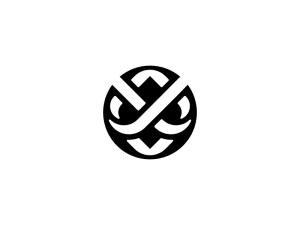 Letra O Búho Cabeza Animal Logotipo Salvaje