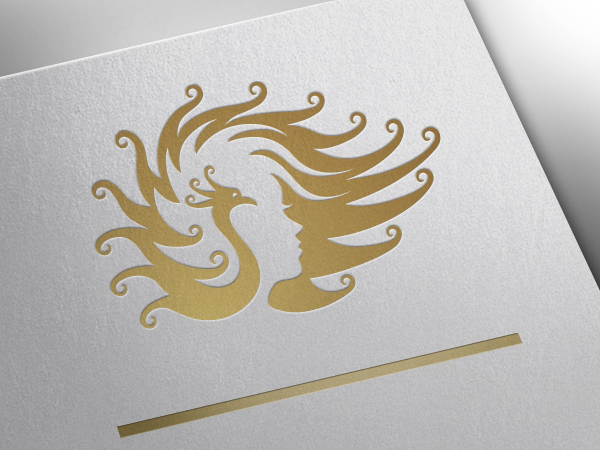 Goldener Pfau und Mädchen-Logo