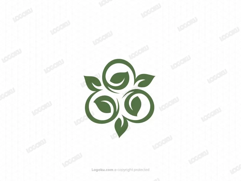 Logotipo De Hojas De Triángulo Verde