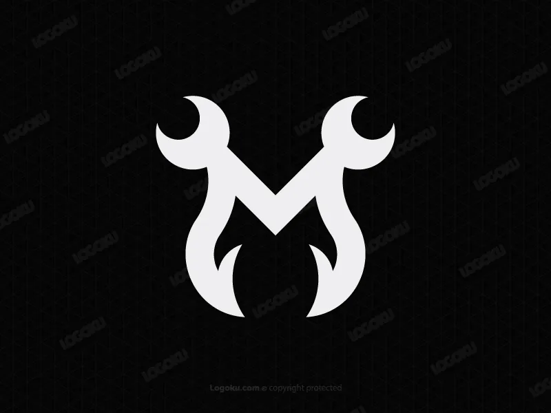 مفتاح إصلاح أنيق بشعار حرف M