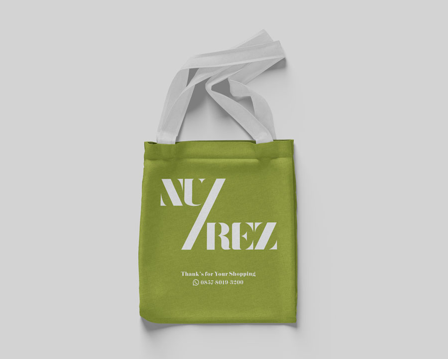 Desain Goodybag untuk brand NUREZ